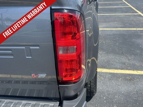 Used 2021 Chevrolet Colorado Z71 AWD/4WD image 13