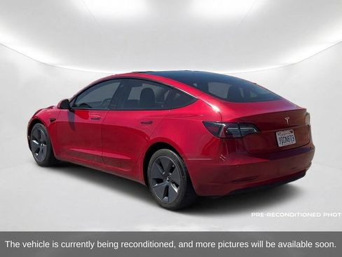 Used 2022 Tesla Model 3 RWD image 8