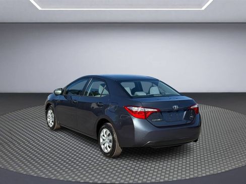 Used 2015 Toyota Corolla LE FWD image 5