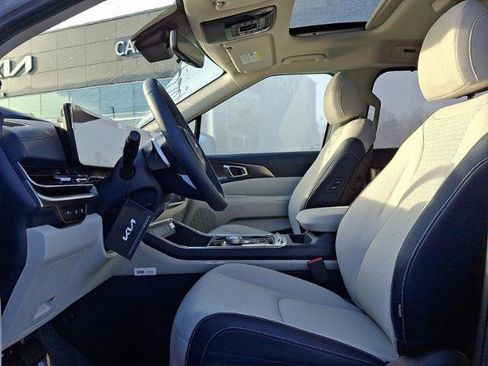 New 2026 Kia Carnival SX Prestige image 6