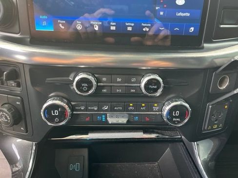Used 2021 Ford F150 Lariat AWD/4WD image 25