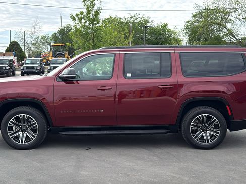 New 2026 Jeep Grand Wagoneer L 2WD image 8