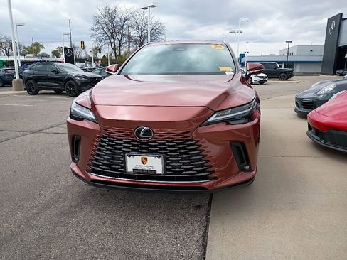 Used 2025 Lexus RX 350 Premium w/ Accessory Package FWD image 3