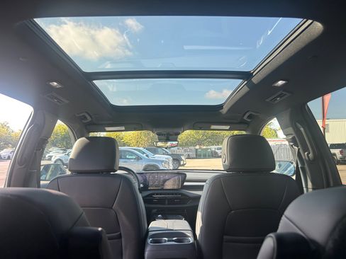 New 2026 Buick Enclave Avenir w/ Super Cruise Package image 19