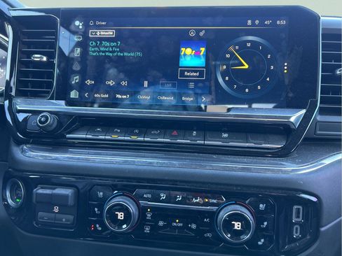 Used 2024 Chevrolet Silverado 1500 High Country w/ High Country Premium Package image 18