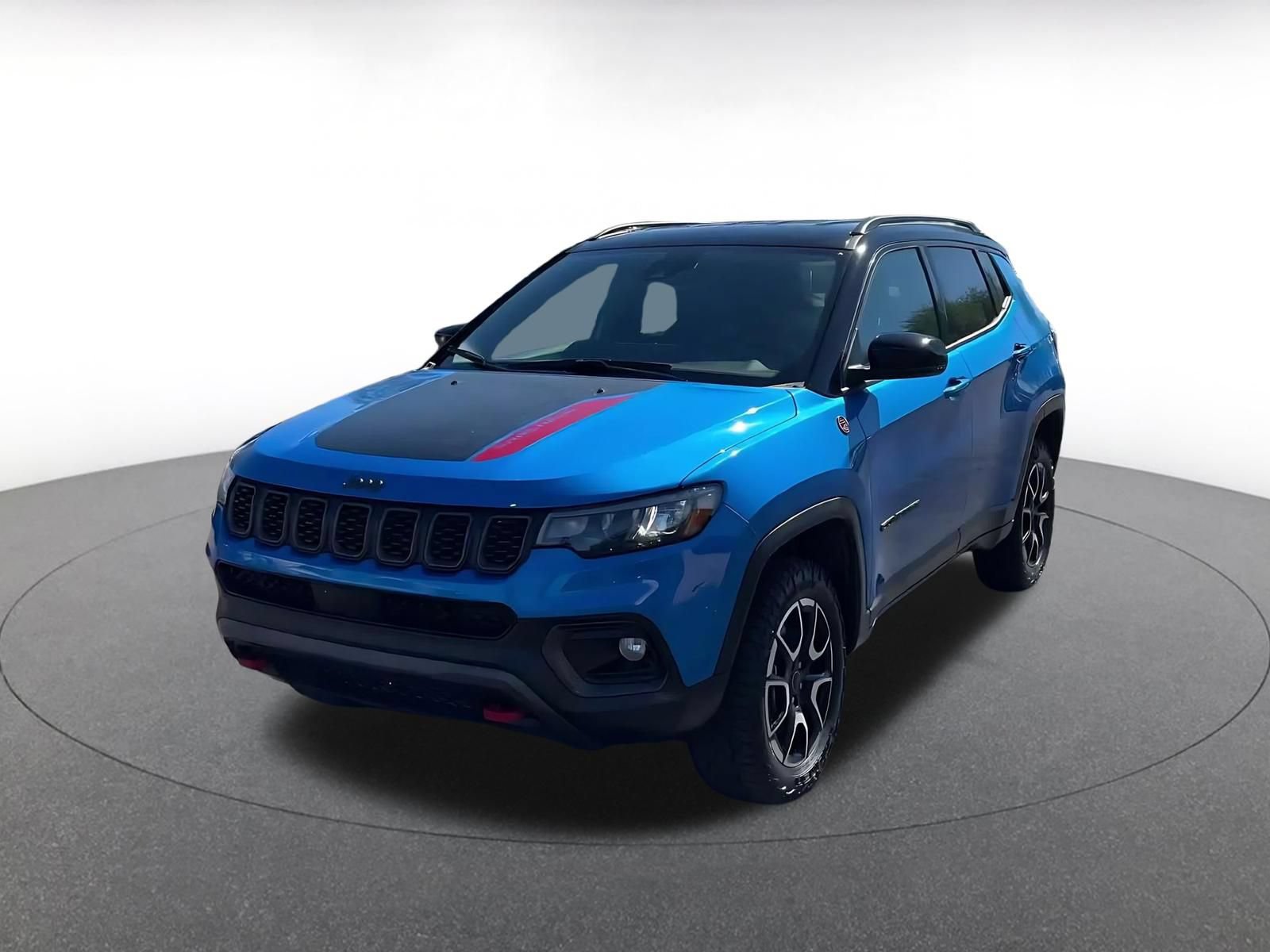 Used 2026 Jeep Compass Trailhawk AWD/4WD image 6