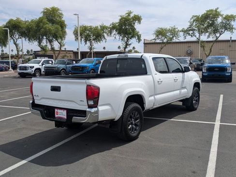 Certified 2022 Toyota Tacoma SR5 image 5