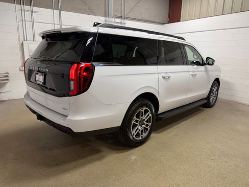Certified 2025 Ford Expedition Max Active image 7