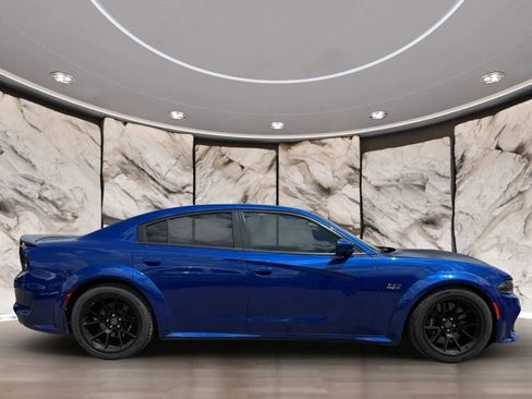 Used 2020 Dodge Charger Scat Pack image 4