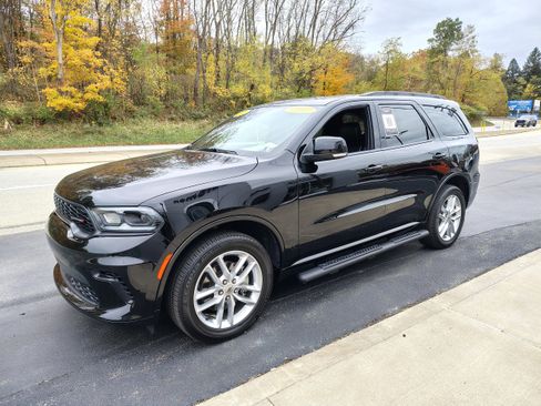 Certified 2024 Dodge Durango GT image 4