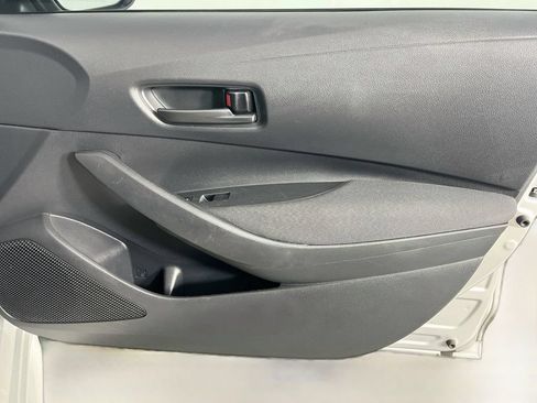 Used 2024 Toyota Corolla LE FWD image 33