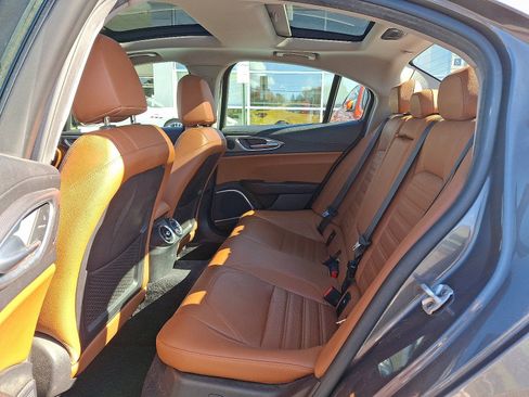 Used 2019 Alfa Romeo Giulia Ti Sport w/ Quick Order Package 22S Sport image 9