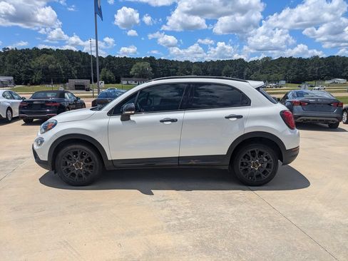 Used 2018 FIAT 500X Trekking FWD image 2