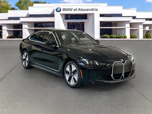 New 2026 BMW i4 xDrive40i AWD/4WD image 3