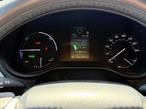 Used 2022 Toyota Sienna XLE w/ XLE Plus Package FWD image 36
