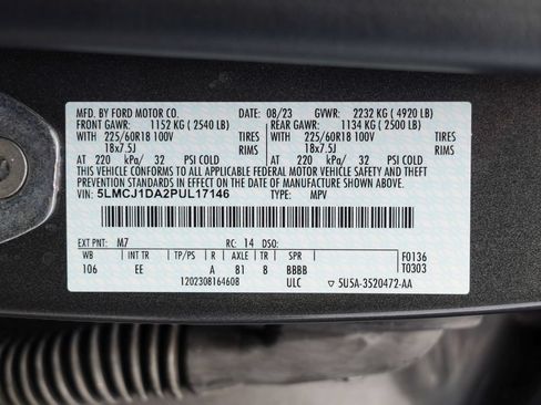 Used 2023 Lincoln Corsair AWD image 61