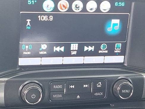 Certified 2018 Chevrolet Silverado 1500 LT w/ Texas Edition image 39