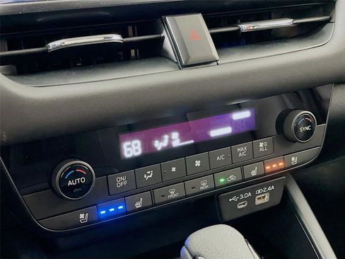 New 2026 Subaru Outback Touring image 14