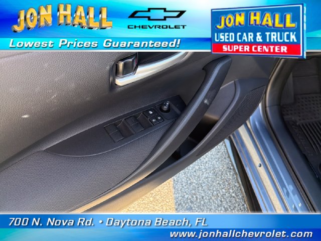 Used 2026 Toyota Corolla SE FWD image 12