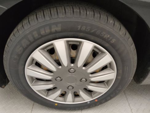 Used 2021 Kia Rio S FWD image 31