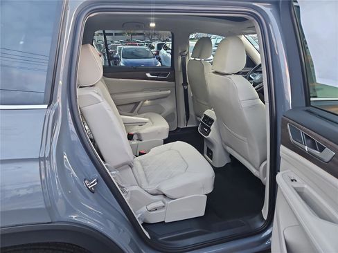 New 2026 Volkswagen Atlas SEL Premium R-Line image 29