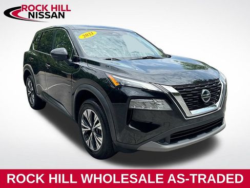 Used 2021 Nissan Rogue SV FWD image 1