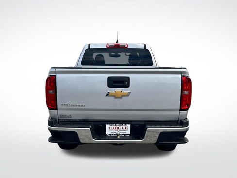 Used 2020 Chevrolet Colorado W/T RWD image 5