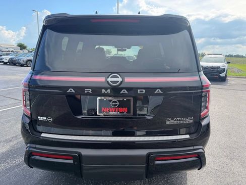 Used 2025 Nissan Armada Platinum Reserve AWD/4WD image 36