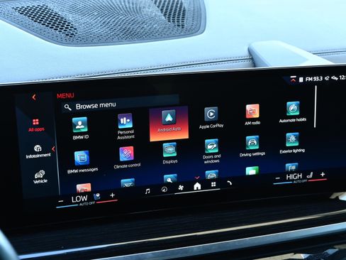 Certified 2024 BMW X7 xDrive40i w/ Executive Package image 33