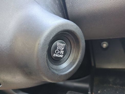 Used 2023 RAM ProMaster 2500 FWD image 34