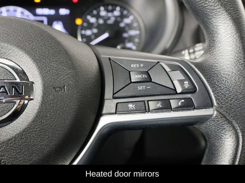 Used 2021 Nissan Kicks SV image 10