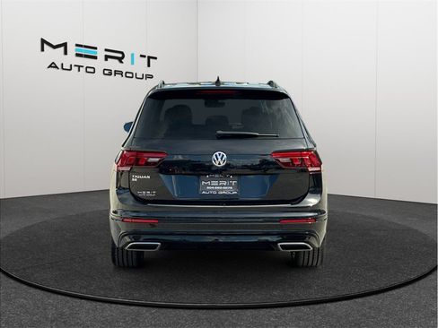 Used 2021 Volkswagen Tiguan SE R-Line FWD image 8