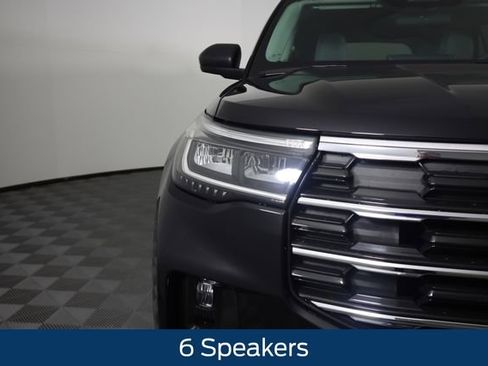 New 2026 Ford Explorer Active w/ Active Comfort Package AWD/4WD image 10