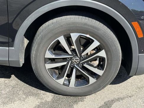 Certified 2022 Volkswagen Tiguan S AWD/4WD image 9