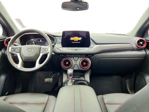 Used 2023 Chevrolet Blazer RS w/ Enhanced Convenience Package image 33