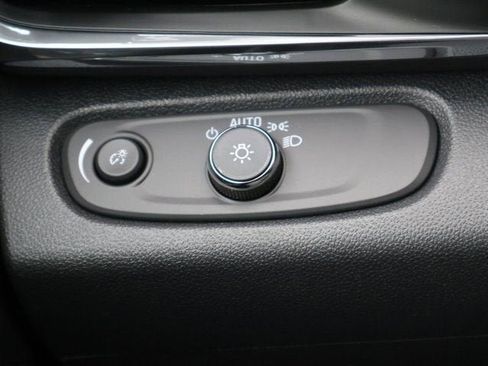 New 2026 Buick Envista Sport Touring w/ Convenience II Package FWD image 34