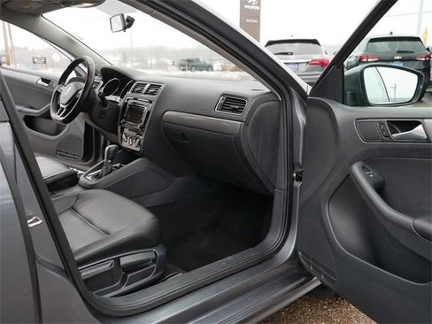 Used 2015 Volkswagen Jetta TDI SE image 20