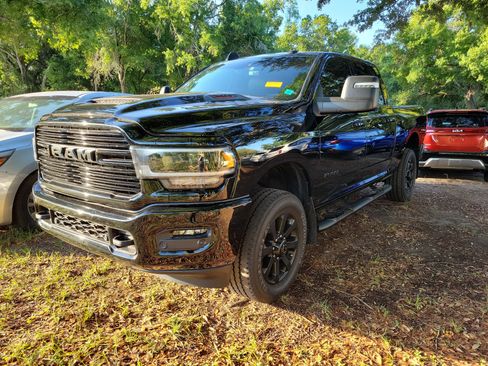 Used 2024 RAM 2500 Laramie w/ Night Edition AWD/4WD image 6