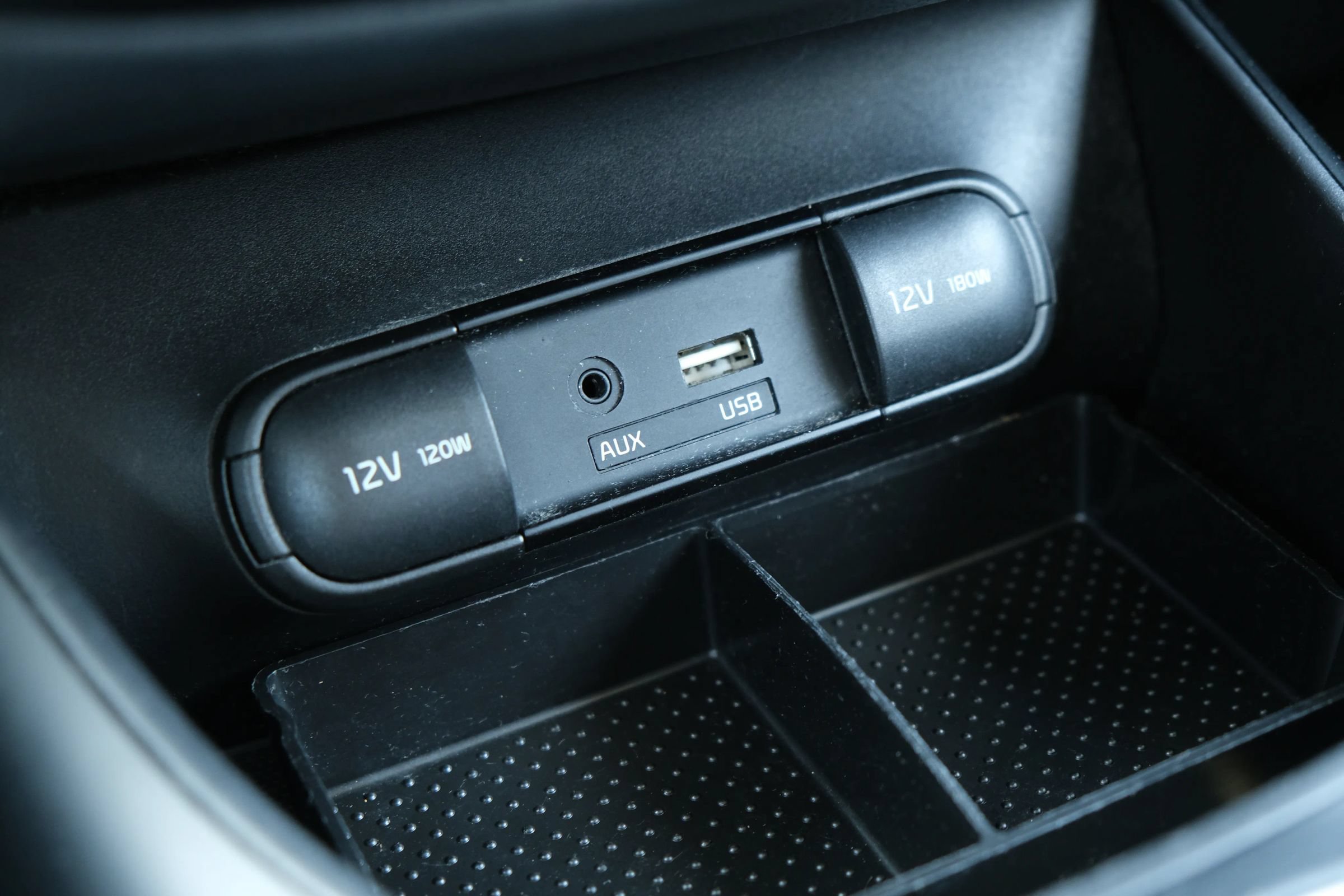 Used 2016 Kia Soul + FWD image 21