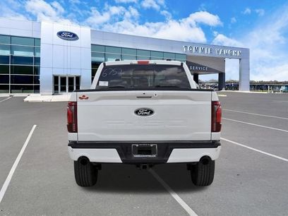 New 2026 Ford F150 Lariat w/ Equipment Group 501A Mid