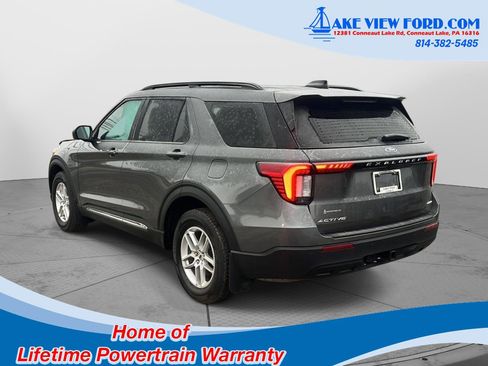 Used 2025 Ford Explorer Active image 12