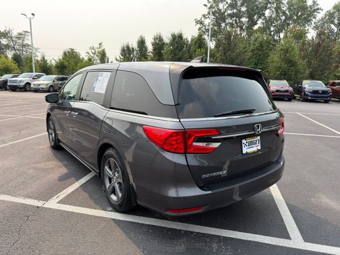 Used 2024 Honda Odyssey EX image 4