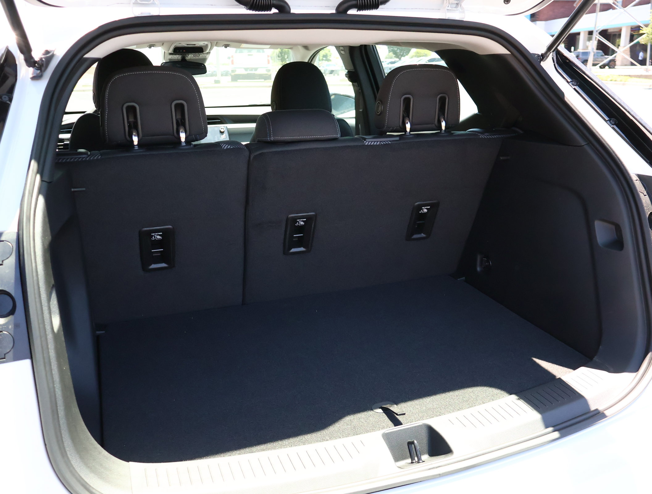 New 2027 Chevrolet Bolt LT FWD image 17