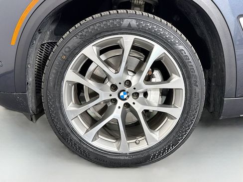 Used 2022 BMW X5 xDrive40i w/ Premium Package image 31