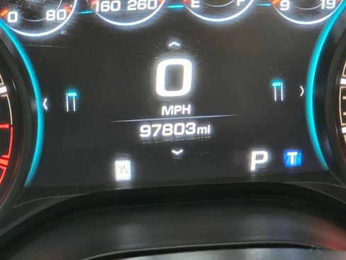 Used 2017 Chevrolet Camaro SS image 23