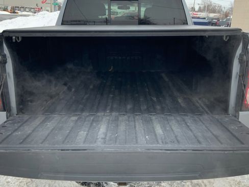 Used 2020 GMC Sierra 1500 SLE w/ X31 Off-Road Package image 12