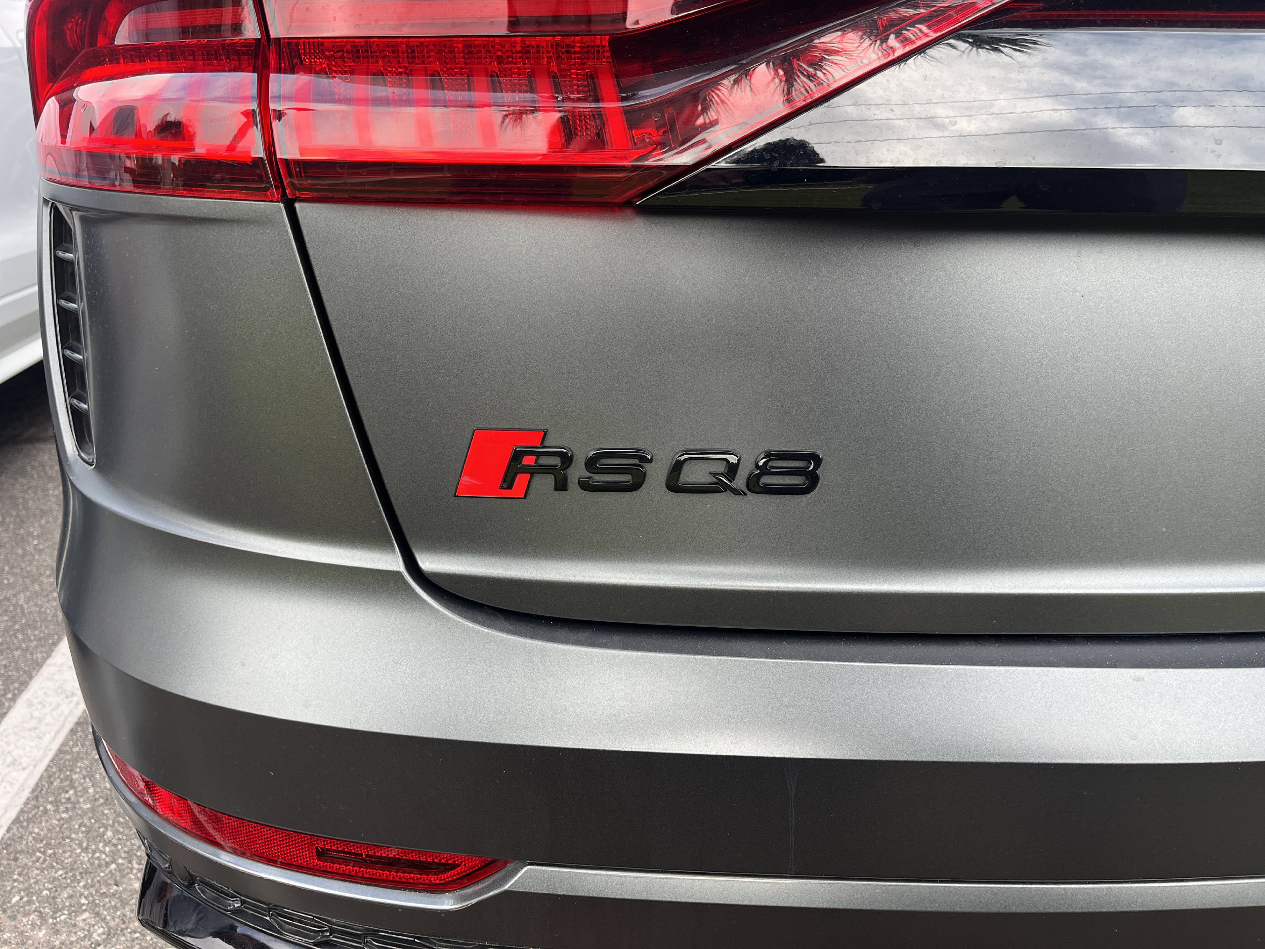 Used 2022 Audi RS Q8 AWD/4WD image 21