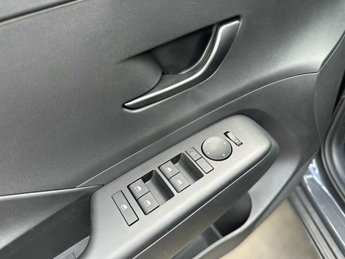 New 2025 Hyundai Kona SEL image 15