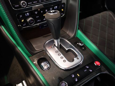 Used 2015 Bentley Continental GT3-R image 21