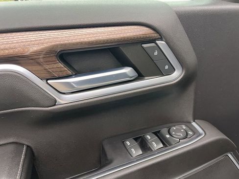 Used 2022 Chevrolet Silverado 1500 RST image 24